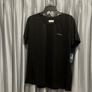 NWT Columbia Women’s Hike Short Sleeve Crew Shirt Black Size XXL Omni-Wick Layer